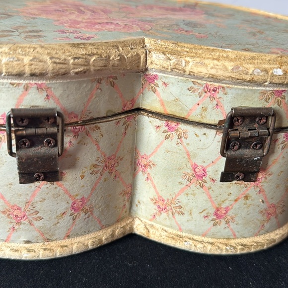vintage Sewing box, haberdashery. Boudoir box. Vintage floral roses, cardboard. - Picture 8 of 11